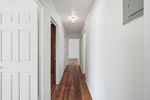 147 Marlena Dr, San Antonio, TX 78213