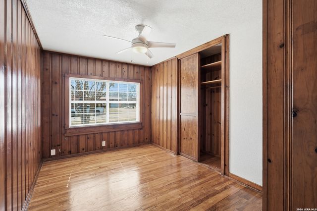 147 Marlena Dr, San Antonio, TX 78213