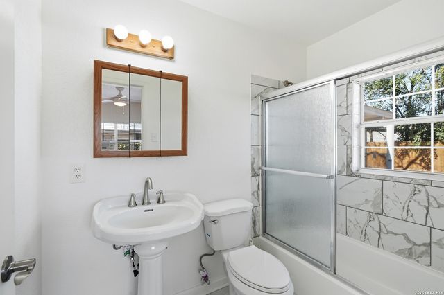 147 Marlena Dr, San Antonio, TX 78213