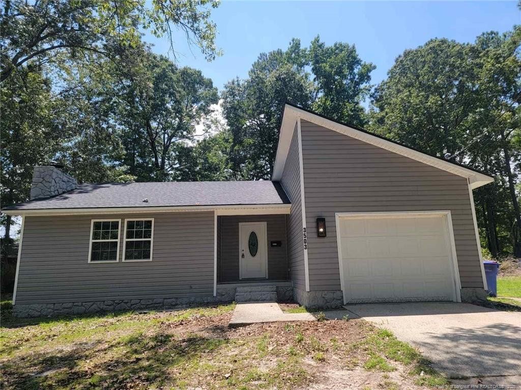 3503 Ridgecrest Avenue, Fayetteville, NC 28303