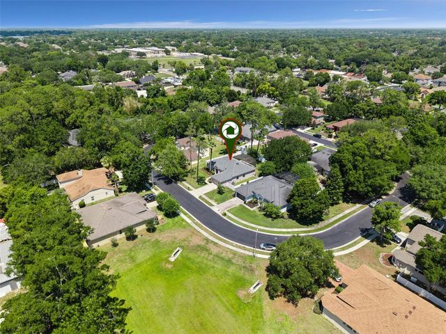 303 PINESTRAW CIRCLE, Altamonte Springs, FL 32714