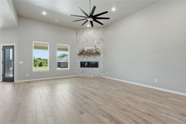 11179 Black Lion Court, Blanchard, OK 73010