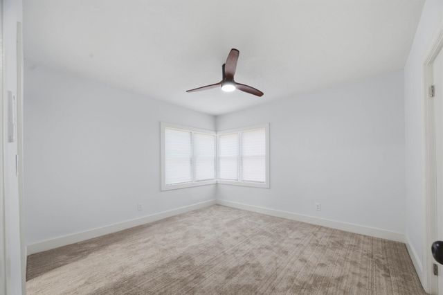 617 N Bluff, Wichita, KS 67208