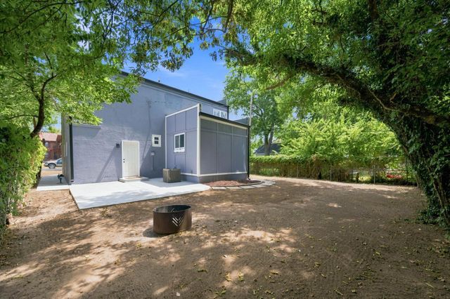 617 N Bluff, Wichita, KS 67208