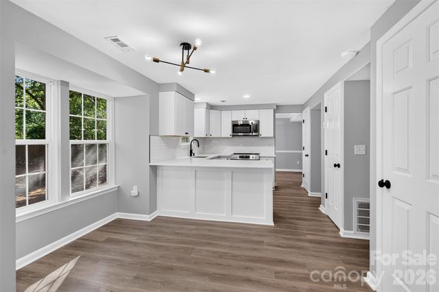 10730 Downpatrick Place, Charlotte, NC 28262