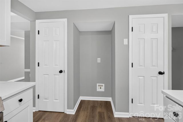 10730 Downpatrick Place, Charlotte, NC 28262
