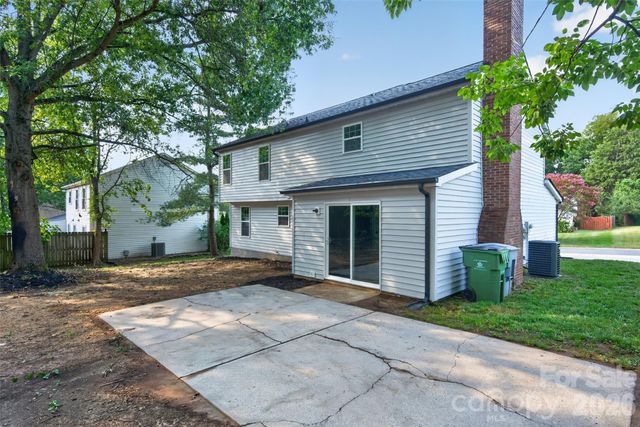 10730 Downpatrick Place, Charlotte, NC 28262