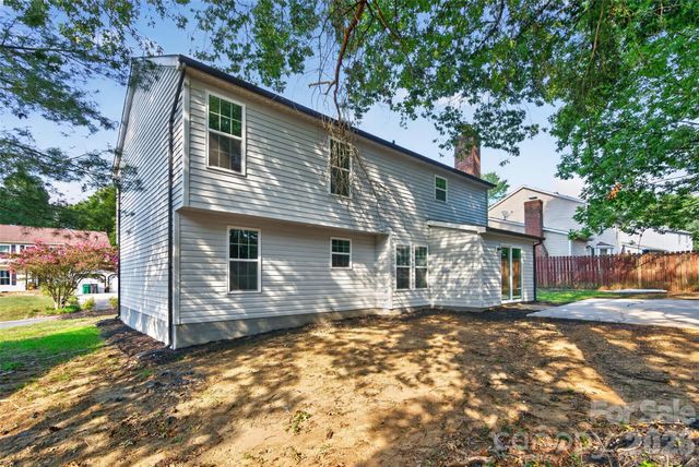 10730 Downpatrick Place, Charlotte, NC 28262