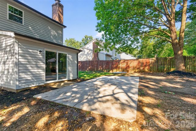 10730 Downpatrick Place, Charlotte, NC 28262