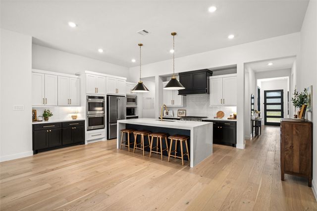 17461 Bayflower, Conroe, TX 77385