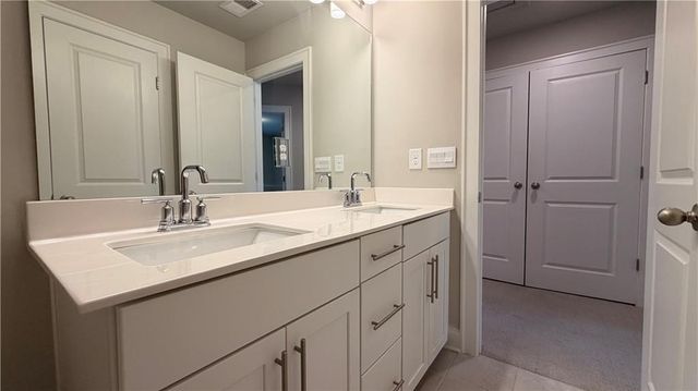 1012 Knoxboro Lane, Woodstock, GA 30188