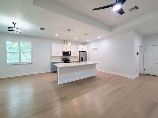 2616 E CAYUGA STREET, Tampa, FL 33610