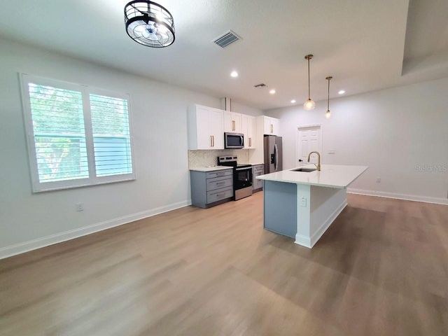 2616 E CAYUGA STREET, Tampa, FL 33610