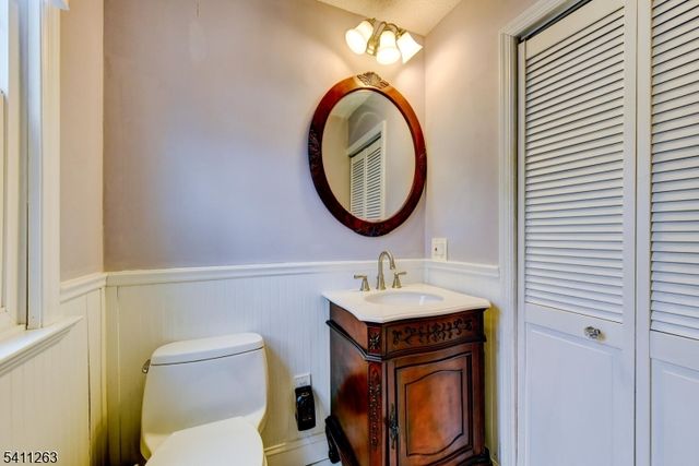 2403 WINDER DR, Bridgewater Twp., NJ 08807