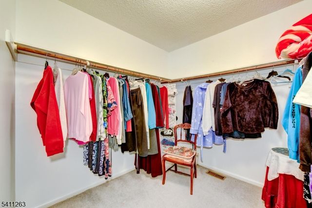 2403 WINDER DR, Bridgewater Twp., NJ 08807