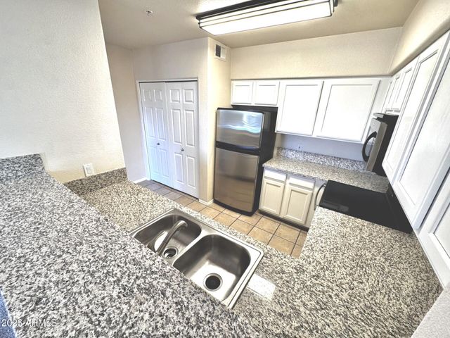 20100 N 78TH Place 2102, Scottsdale, AZ 85255