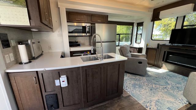 875 E Wells Street 20, South Haven City, MI 49090