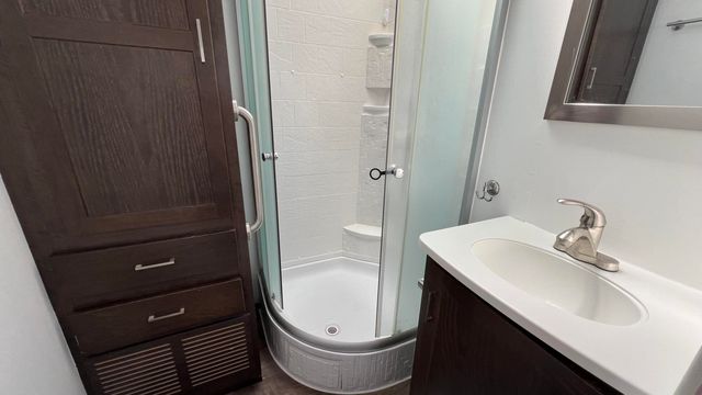 875 E Wells Street 20, South Haven City, MI 49090