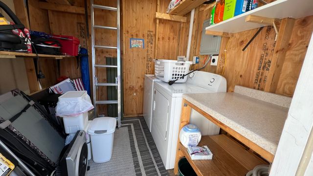 875 E Wells Street 20, South Haven City, MI 49090