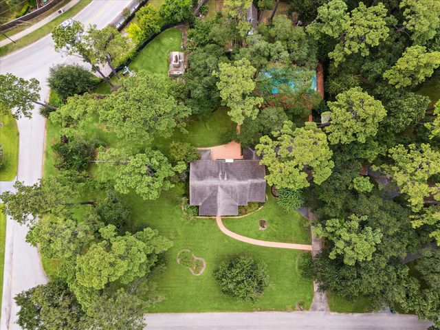 142 Hickory Ridge Drive, Houston, TX 77024