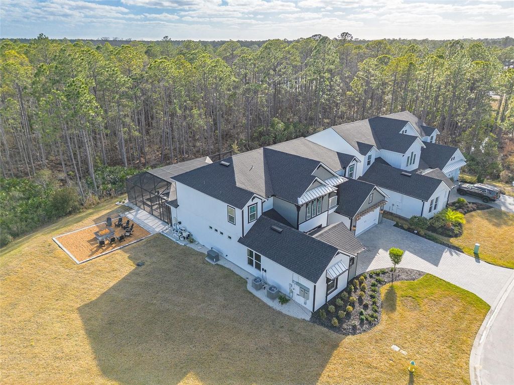 Image 19 of property listing at 6402 LIMMERICK LANE, Port Orange, FL 32128