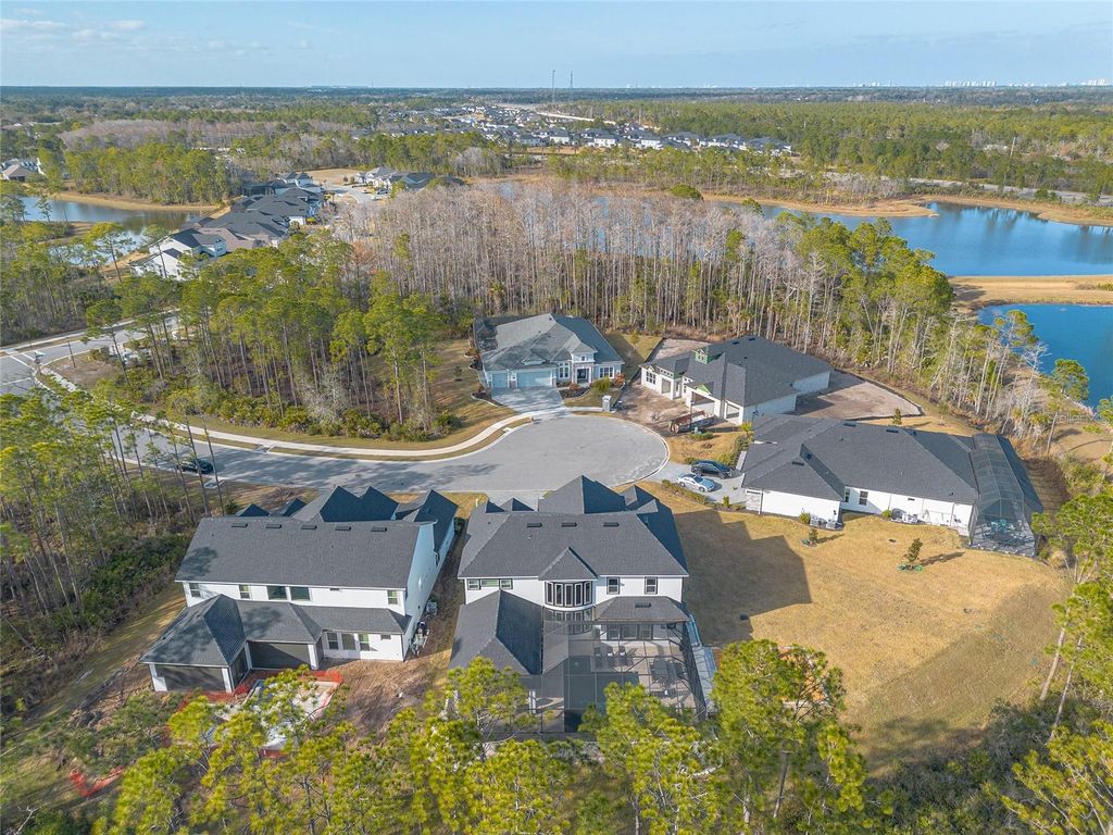 Image 21 of property listing at 6402 LIMMERICK LANE, Port Orange, FL 32128