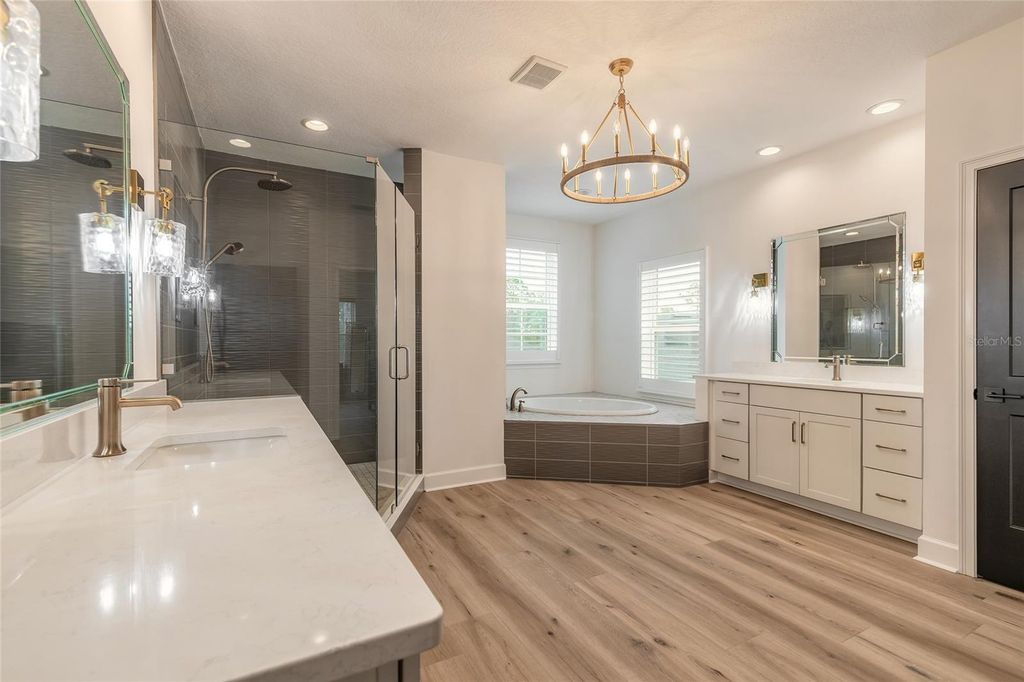 Image 24 of property listing at 6402 LIMMERICK LANE, Port Orange, FL 32128