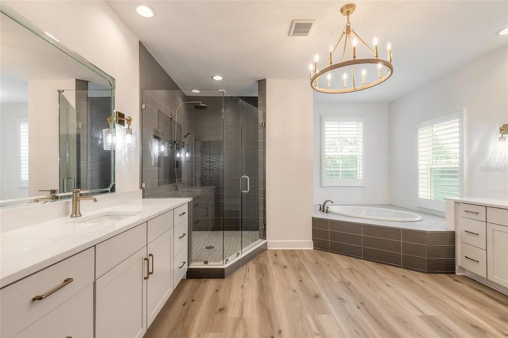 Image 25 of property listing at 6402 LIMMERICK LANE, Port Orange, FL 32128