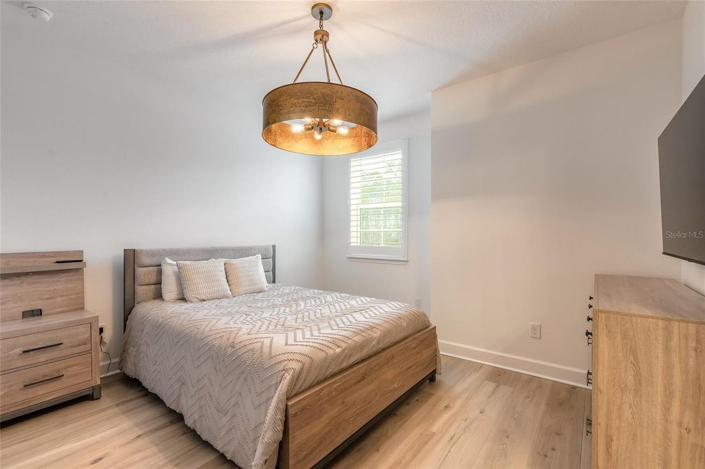 Image 30 of property listing at 6402 LIMMERICK LANE, Port Orange, FL 32128