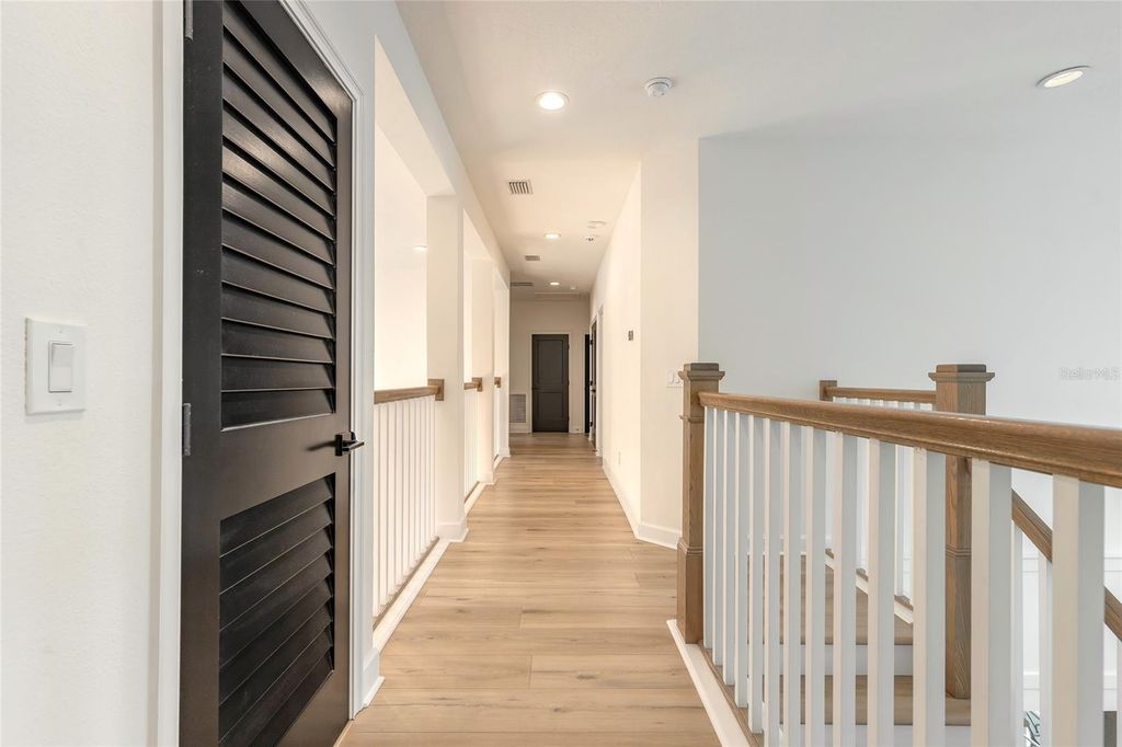 Image 40 of property listing at 6402 LIMMERICK LANE, Port Orange, FL 32128