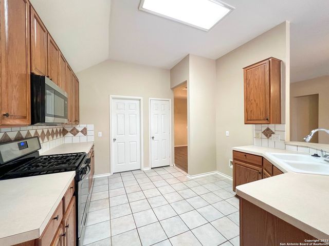 7838 SIERRA SECO, San Antonio, TX 78240