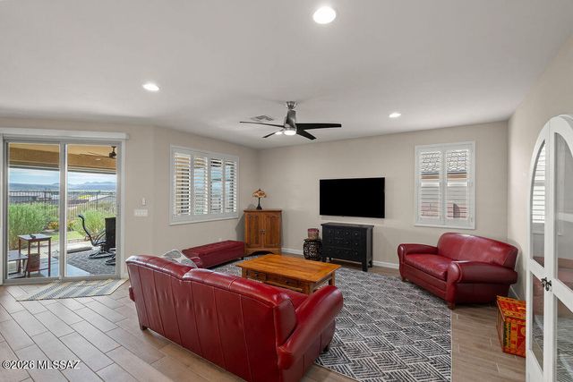 555 N Pecan Canyon Lane, Sahuarita, AZ 85629