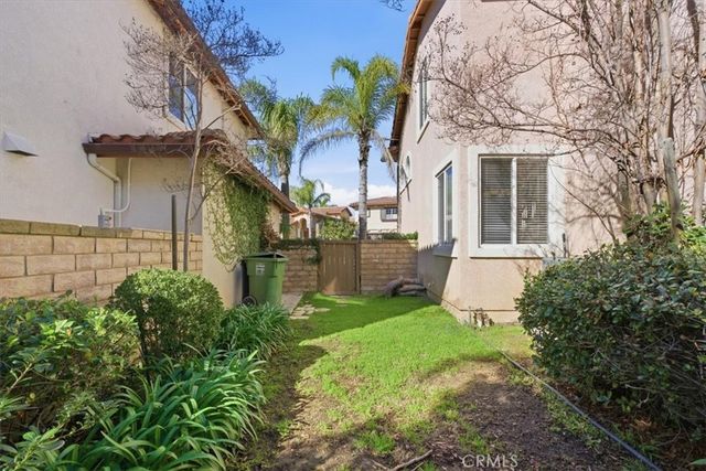 3670 El Encanto, Calabasas, CA 91302