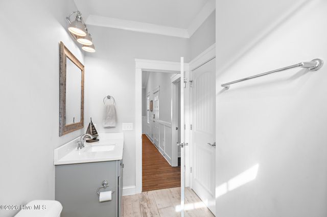 105 NW 29th Street, Oak Island, NC 28465