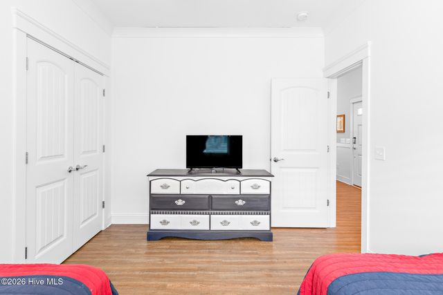 105 NW 29th Street, Oak Island, NC 28465