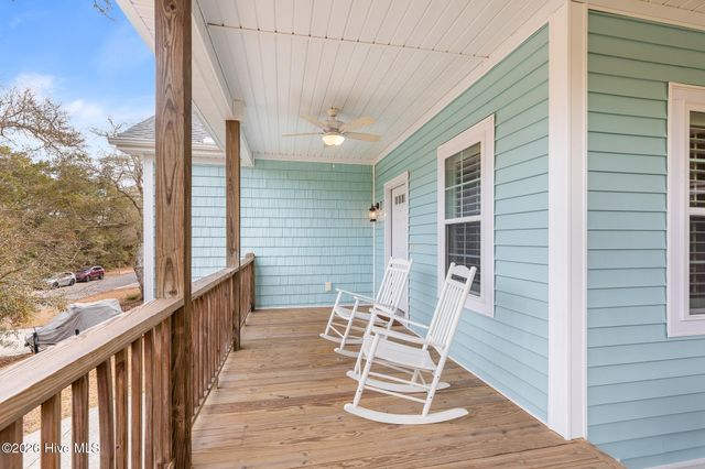 105 NW 29th Street, Oak Island, NC 28465