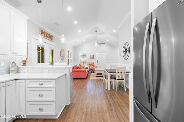 105 NW 29th Street, Oak Island, NC 28465