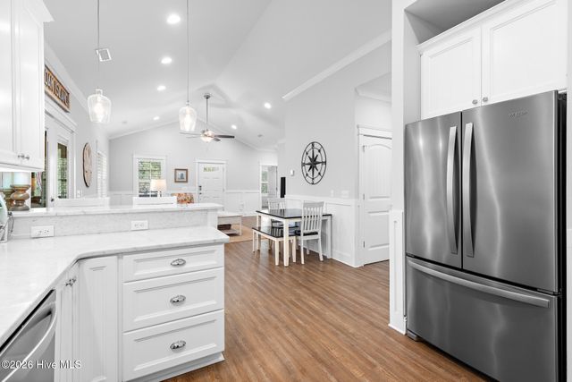 105 NW 29th Street, Oak Island, NC 28465