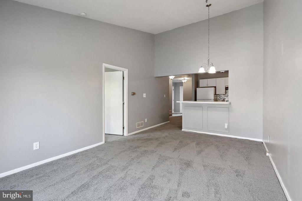 20 FOXGLOVE DR, DELRAN, NJ 08075 — photo 5