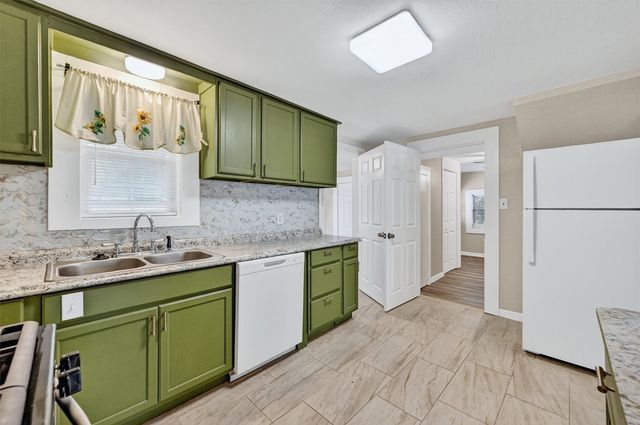 419 S Willow Street, Sherman, TX 75090