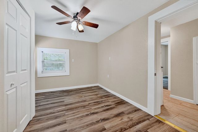 419 S Willow Street, Sherman, TX 75090