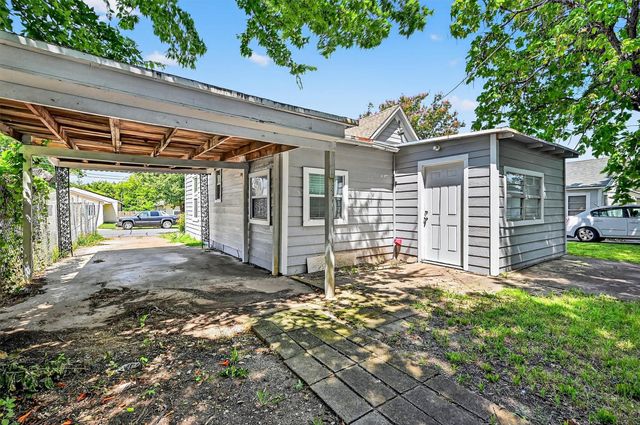 419 S Willow Street, Sherman, TX 75090