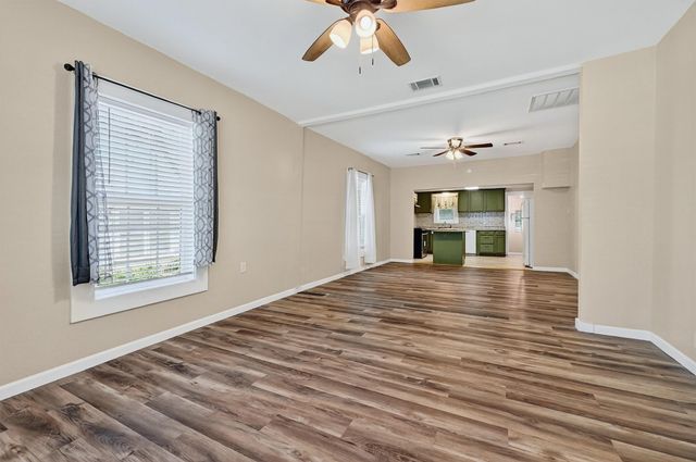 419 S Willow Street, Sherman, TX 75090