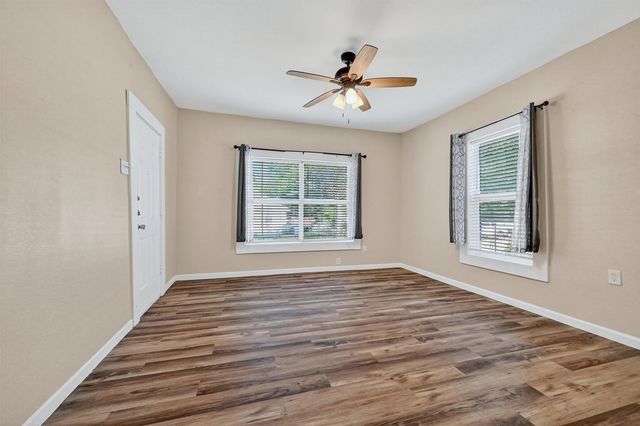 419 S Willow Street, Sherman, TX 75090