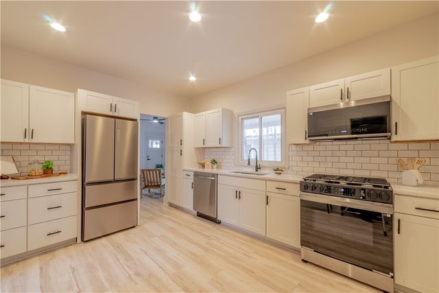 61 Allmeroth Street, Rochester, NY 14620