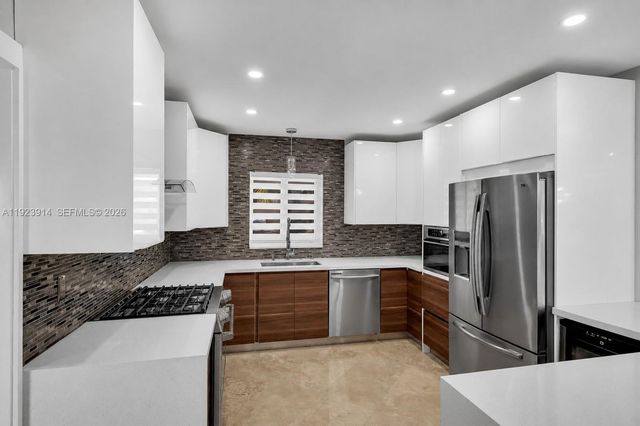 461 NE 115th Street, Miami, FL 33161