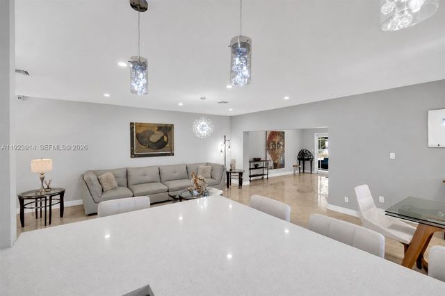 461 NE 115th Street, Miami, FL 33161