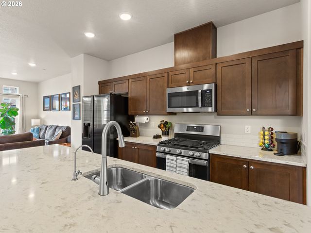 11372 Sw MONT BLANC St, Wilsonville, OR 97070