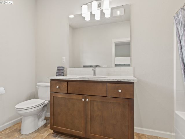 11372 Sw MONT BLANC St, Wilsonville, OR 97070
