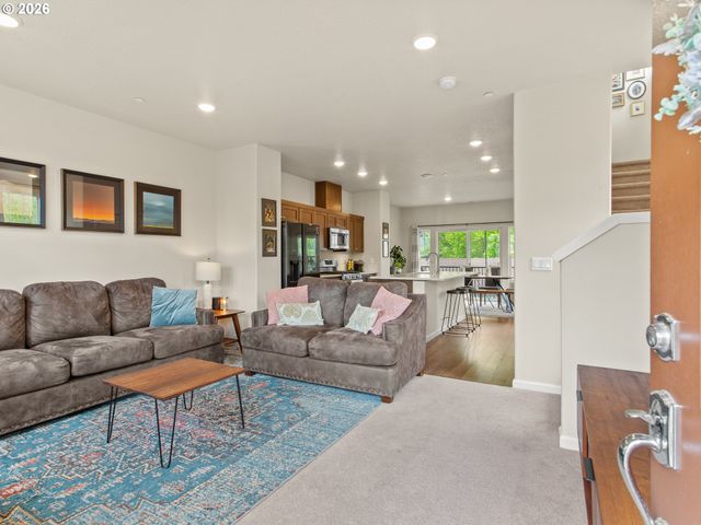 11372 Sw MONT BLANC St, Wilsonville, OR 97070